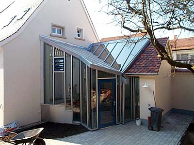 Glas 3